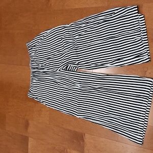 Womens express cropped pants